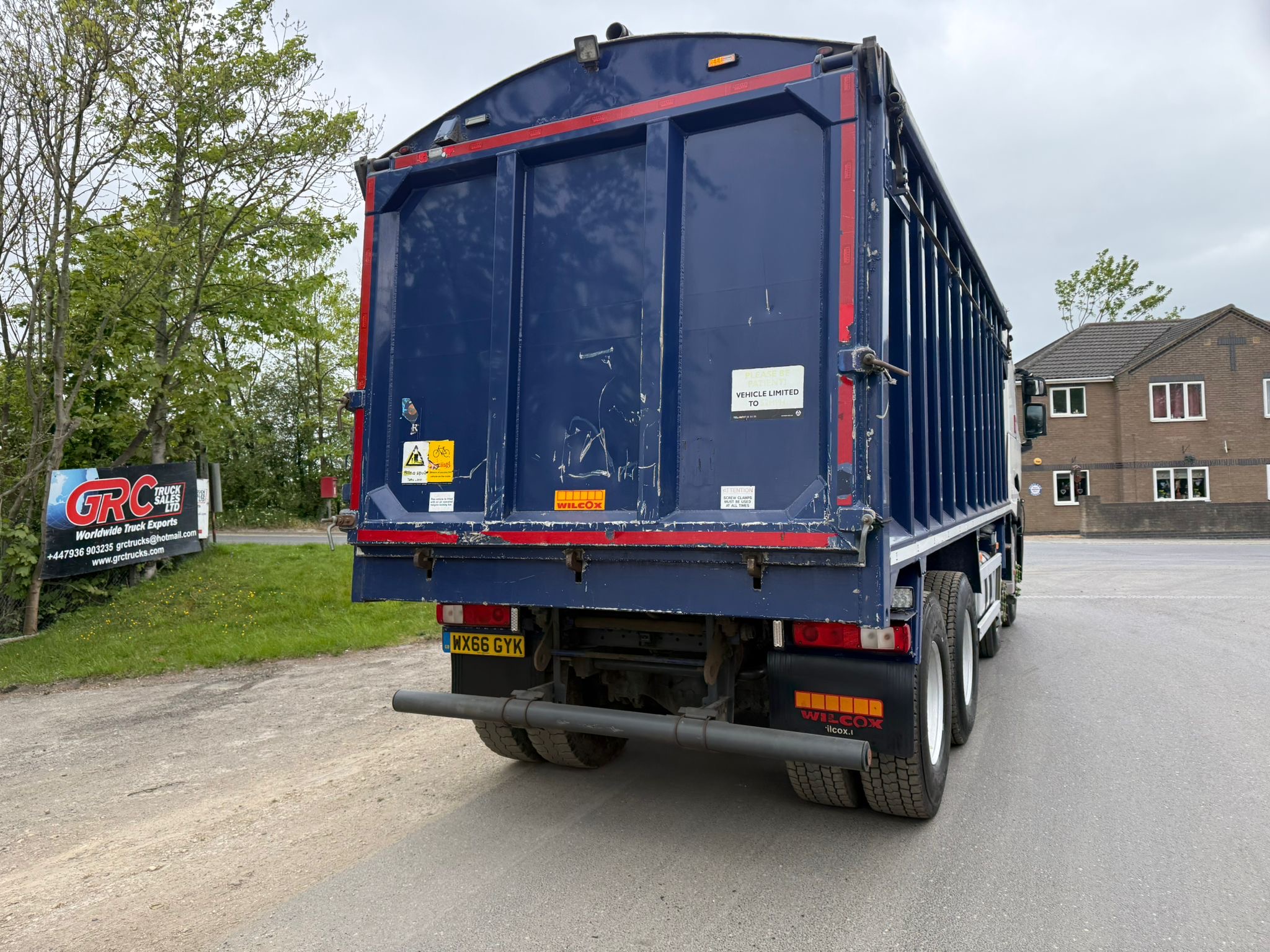 945434a1 2ec7 41b4 A23b B15b0ffae32d