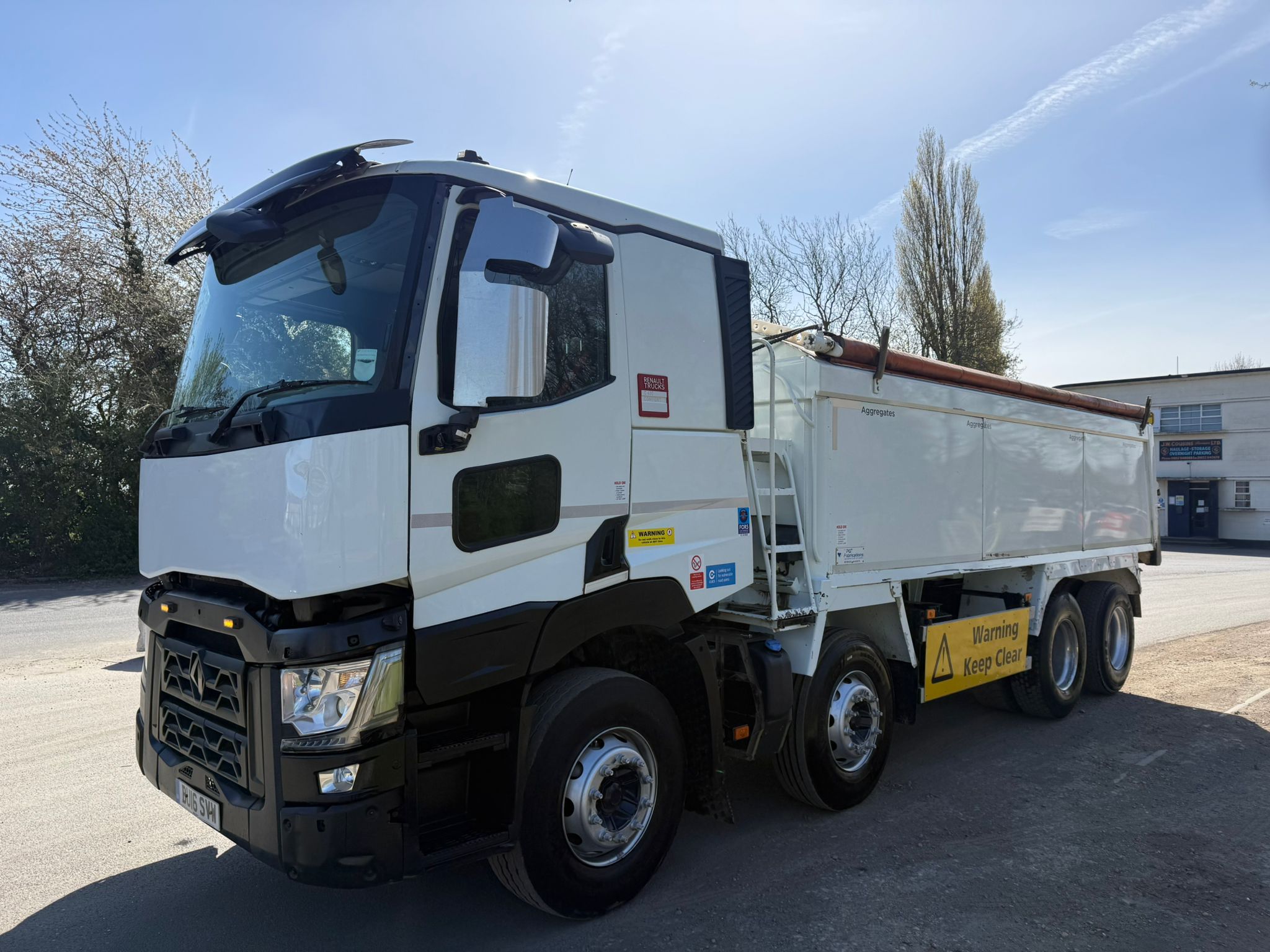 C0B9C176 A7CA 41C8 A976 5161727521D5