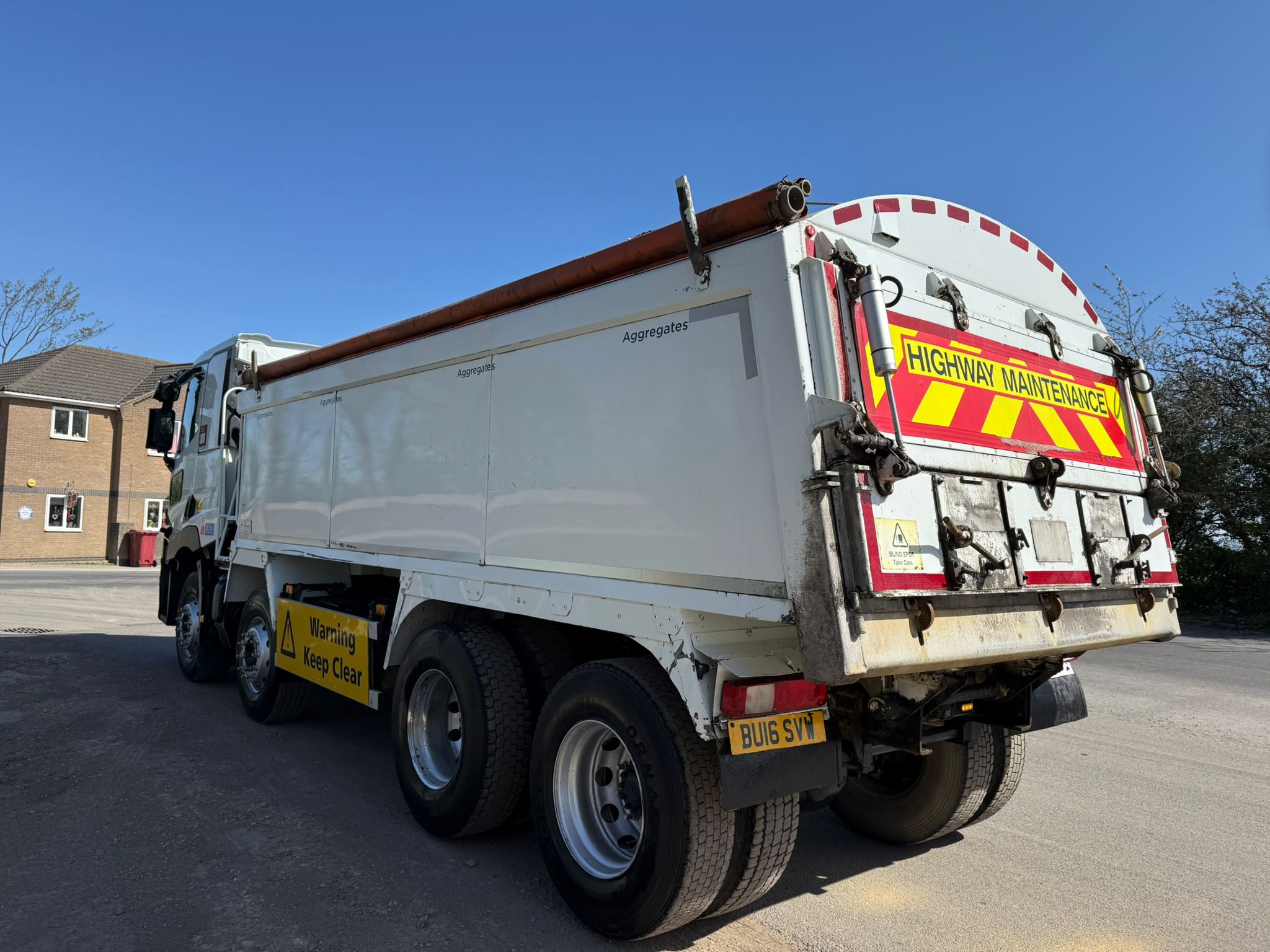 E583DBA1 AED2 4D25 85F0 41F22FF67E53