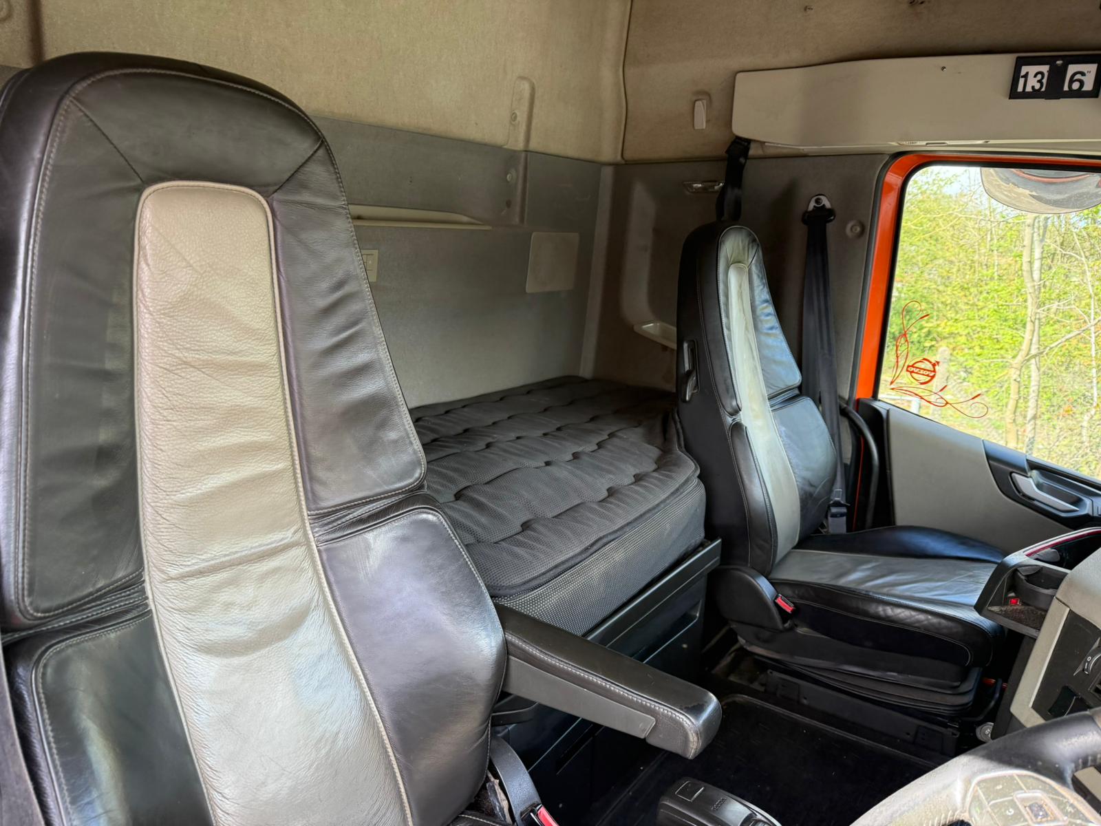 E6B6518C 1B36 44B7 AF08 7D0856101DEC