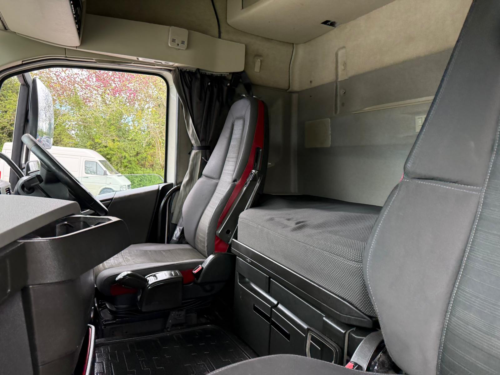 FF146EE3 98A2 4FA1 8EC7 42F7348AA559