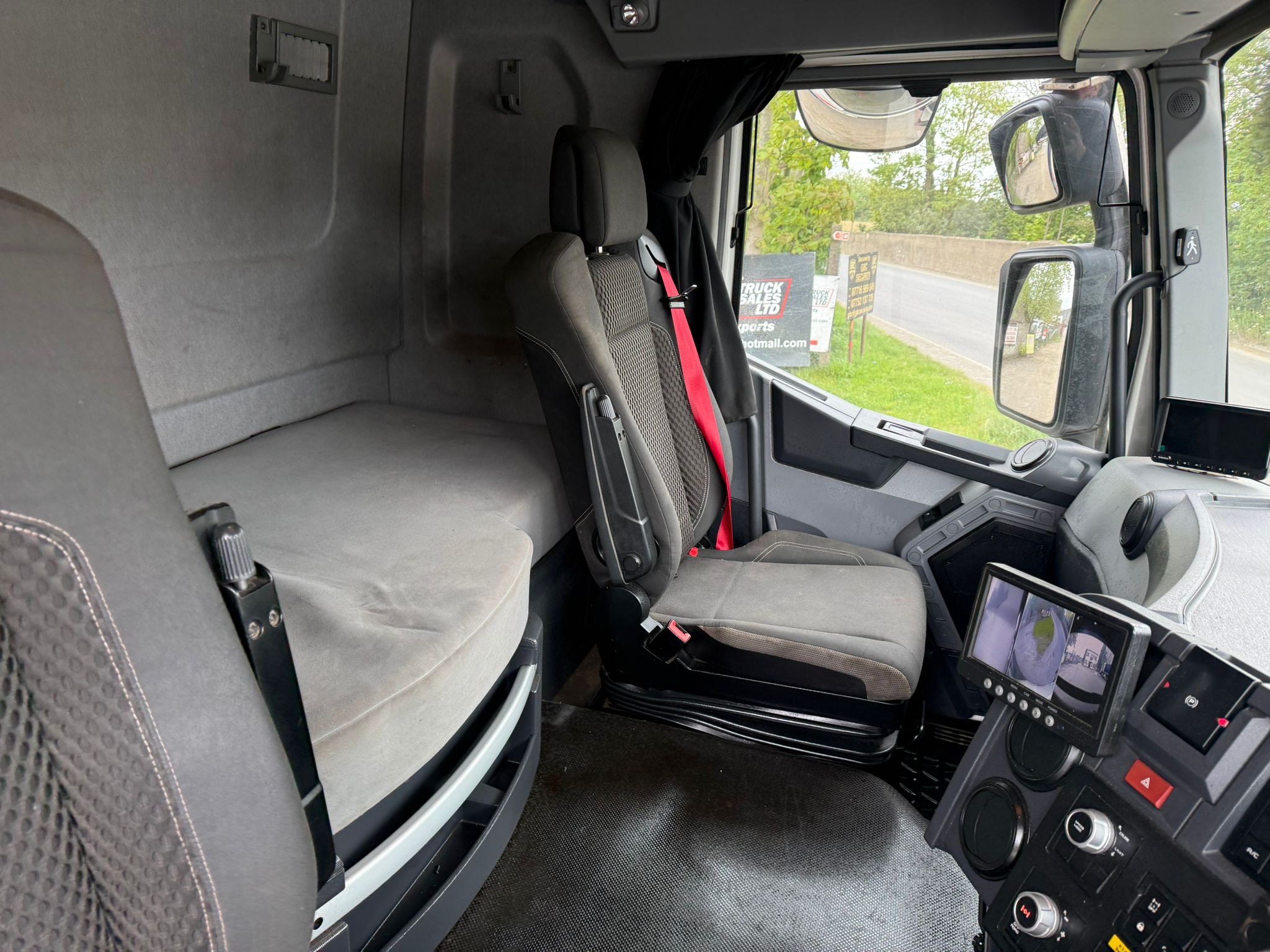 Ad0d0661 7cfc 4464 9f1f Fe0852a0286b