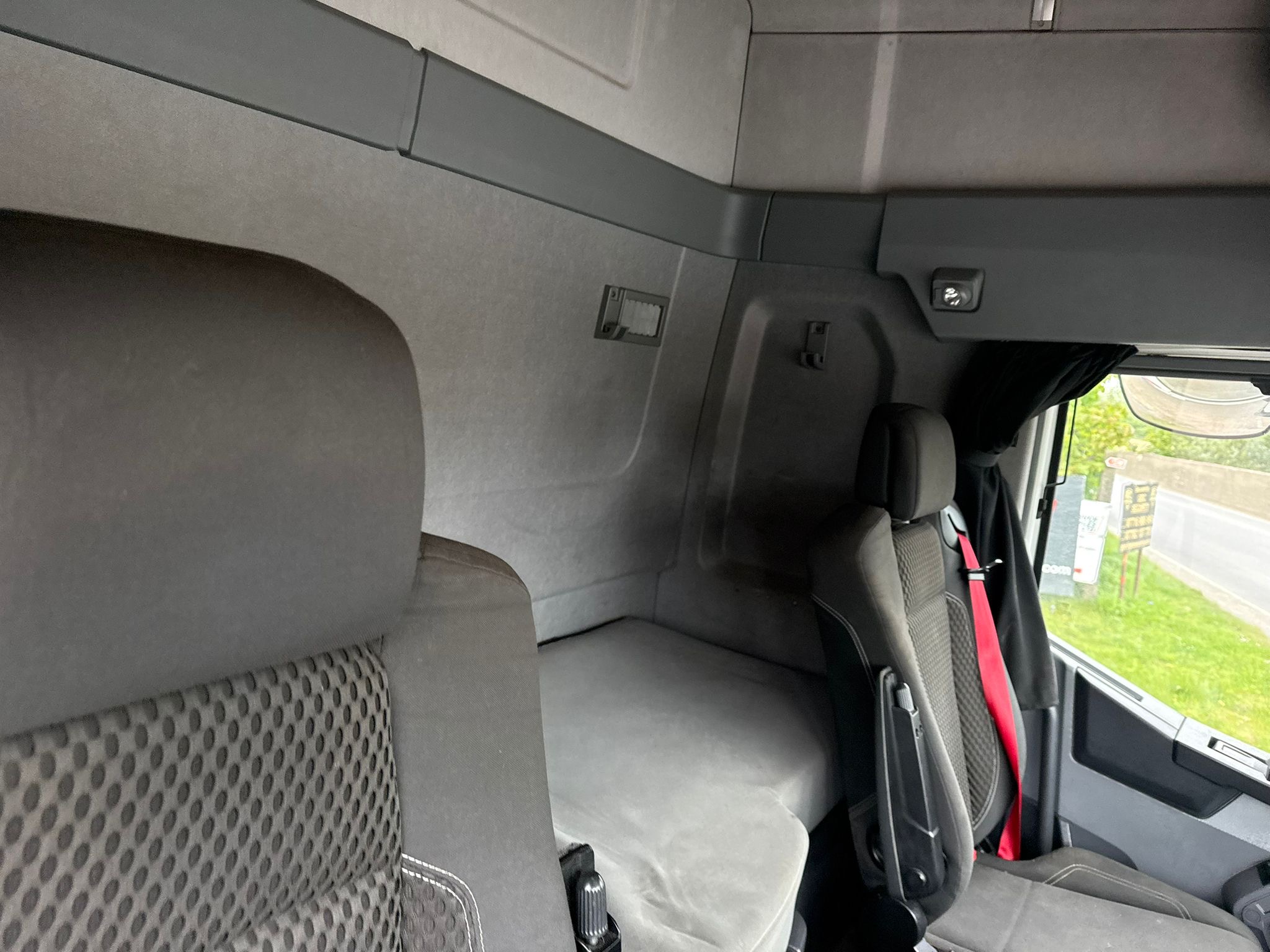 Ad2efb1d Aacd 42a2 B7c4 4ede80ca2ca9