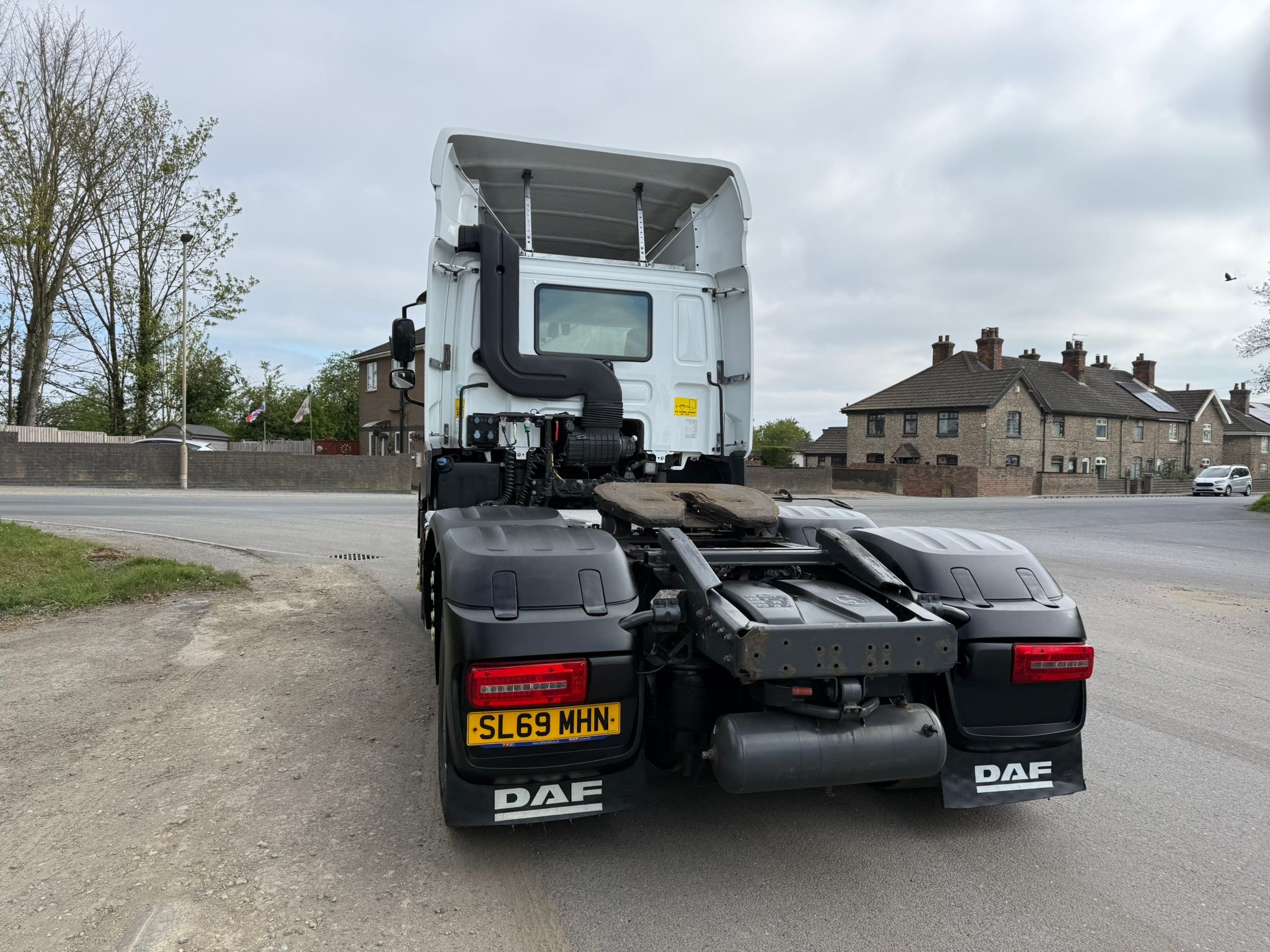 Bab5704c Feca 4092 B352 4508766fb172