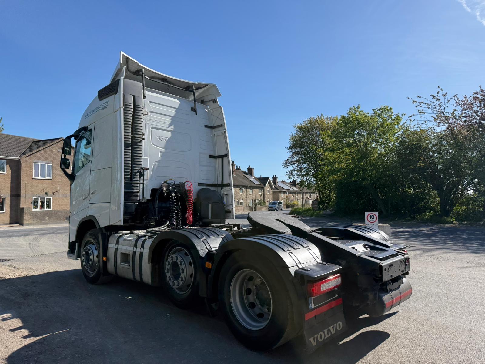 Caec1ffb Fea9 4f00 9e83 3bedd5b790f5