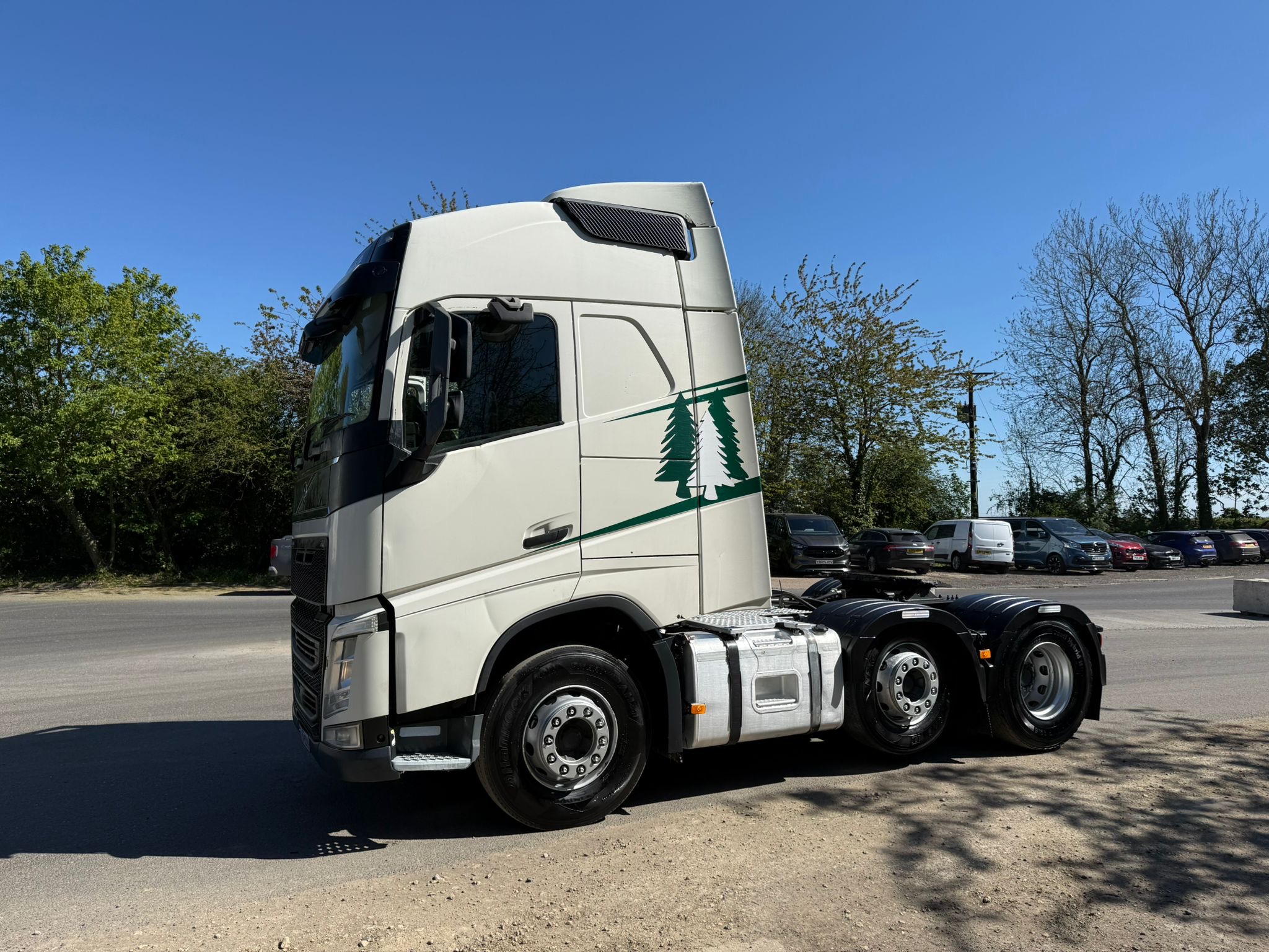 Cc2f3f19 C6e3 4070 8162 C4d992ebe467