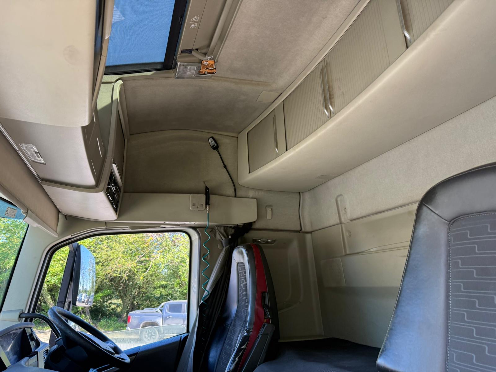 Ccf93cf1 2033 4f13 A885 01001a8abf5d