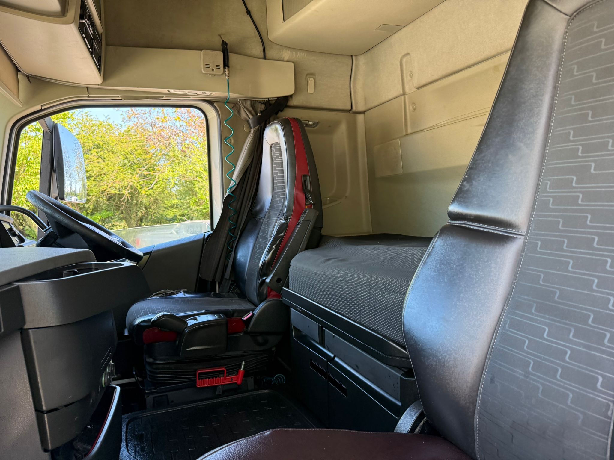 Ddafa02b 35d2 4af6 924b 20cba645be8e