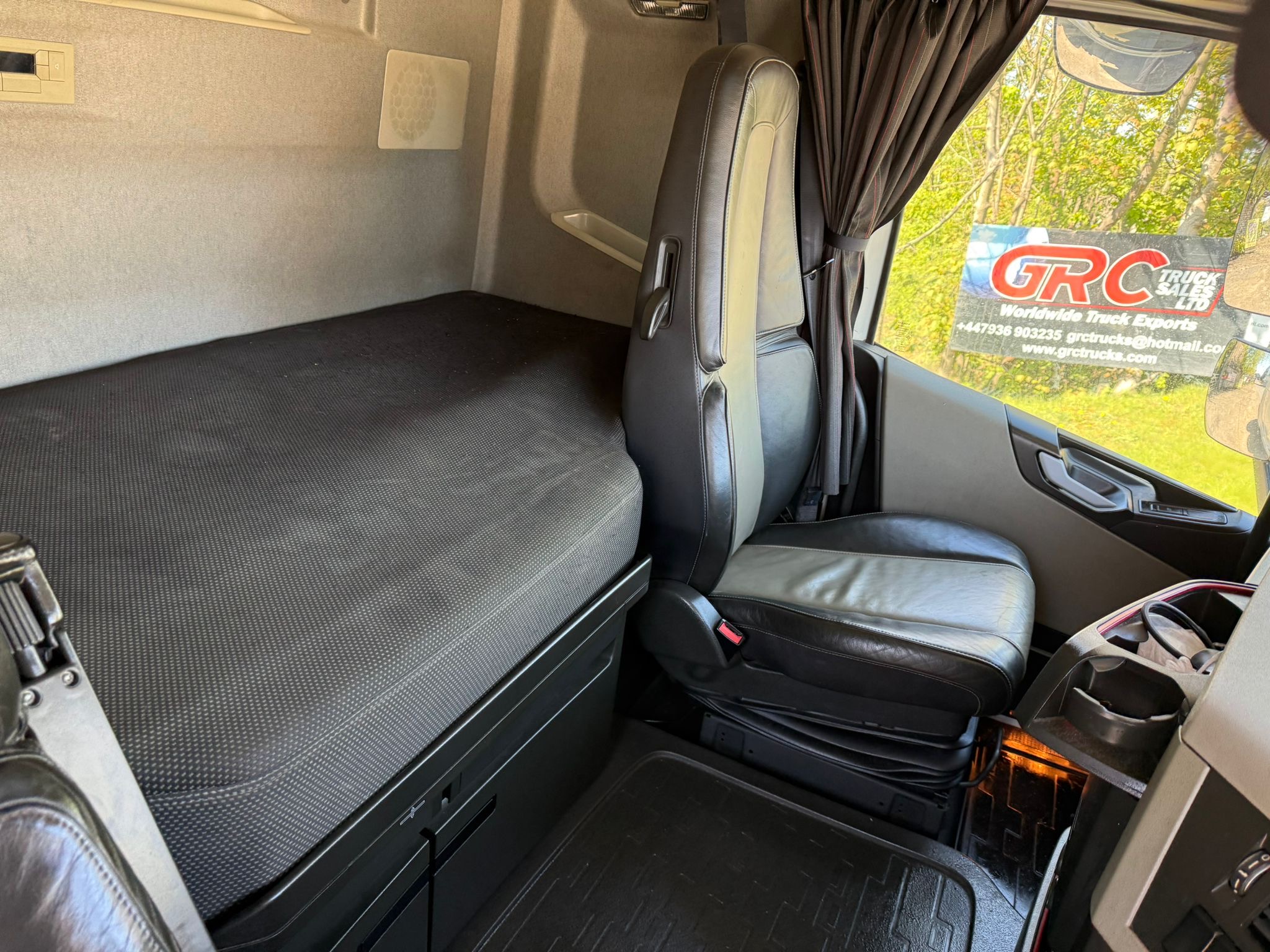 F6ff8c15 0f4f 4ba5 A53e 24814cdb5b6b