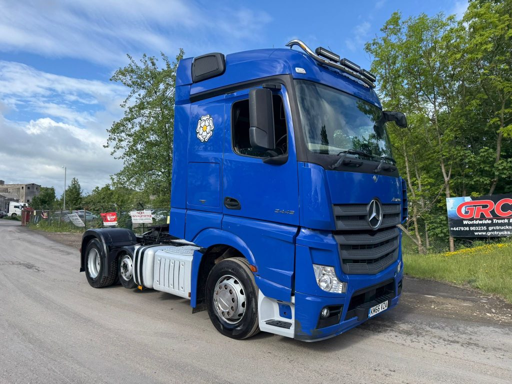 2016 Mercedes Benz 2445 Tractor Unit