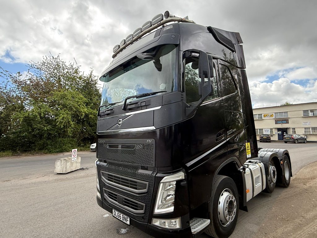 2016 Volvo FH 500 Tractor Unit