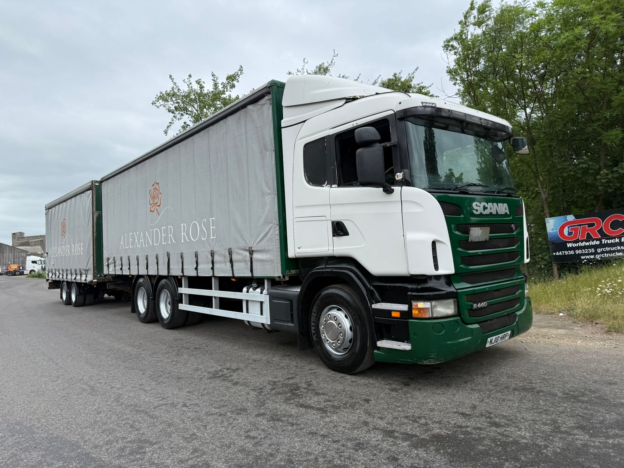 7b28658f 3e49 4aa3 872c 41d84a6dd7d1
