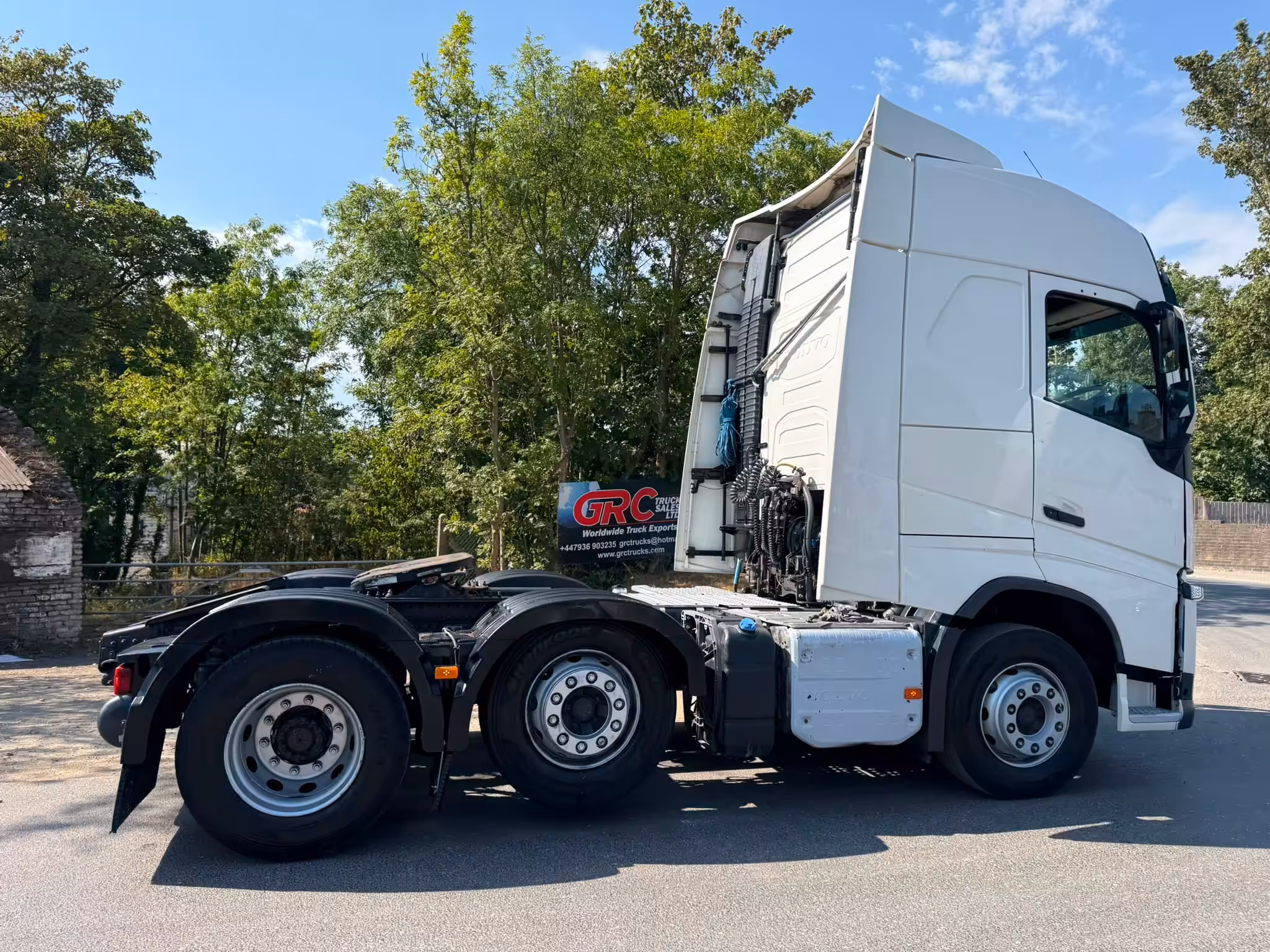 E8890cb5 4dc4 428d A920 Aef9cbe3f952