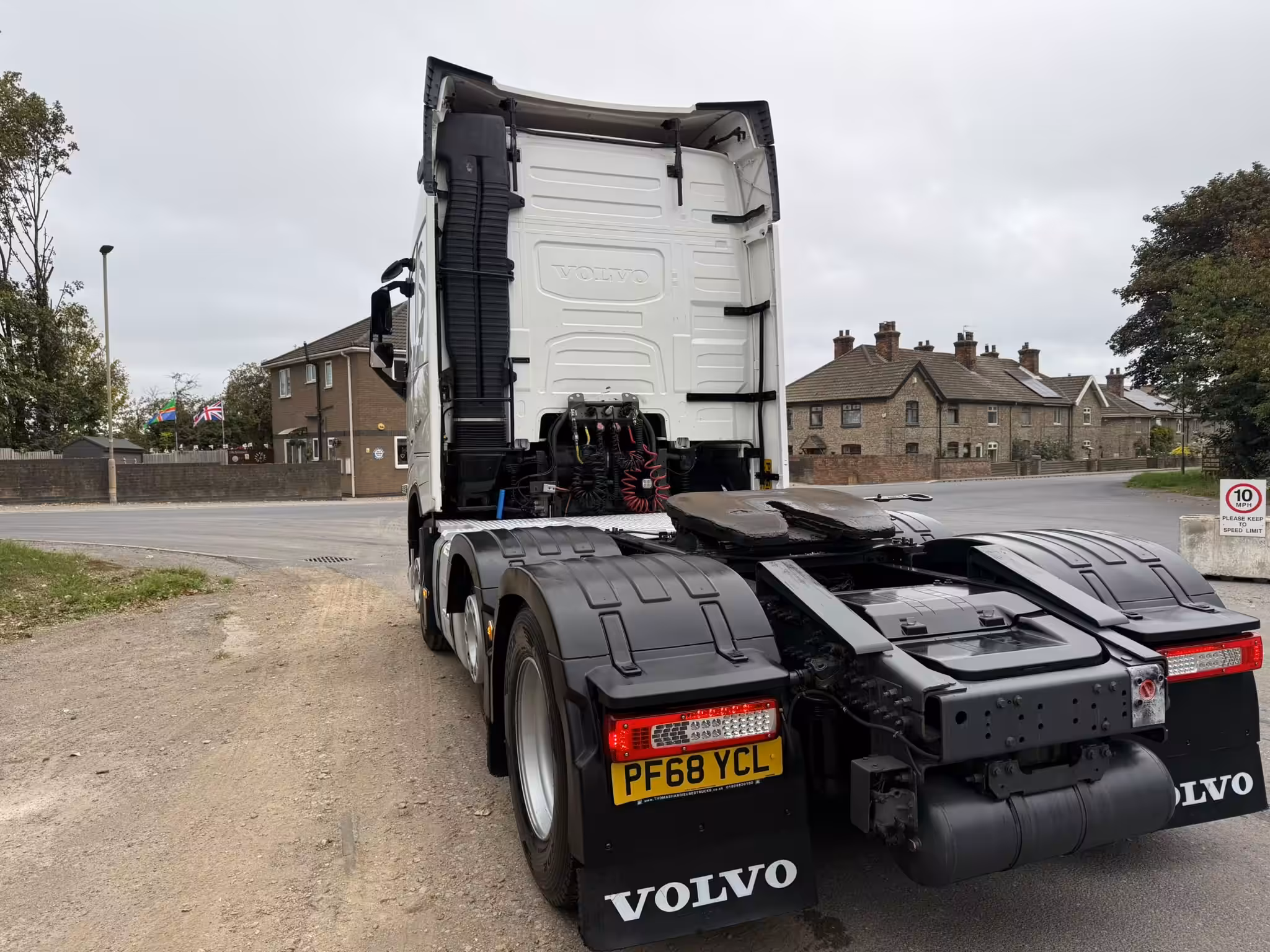 D606291B 6CC9 415E AD0D F926F38A0DAF